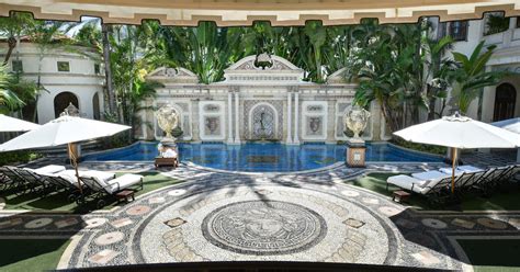 gianni versace house miami beach|gianni's at versace mansion.